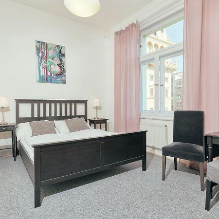 פראג Hostel Mikolase Alse מראה חיצוני תמונה