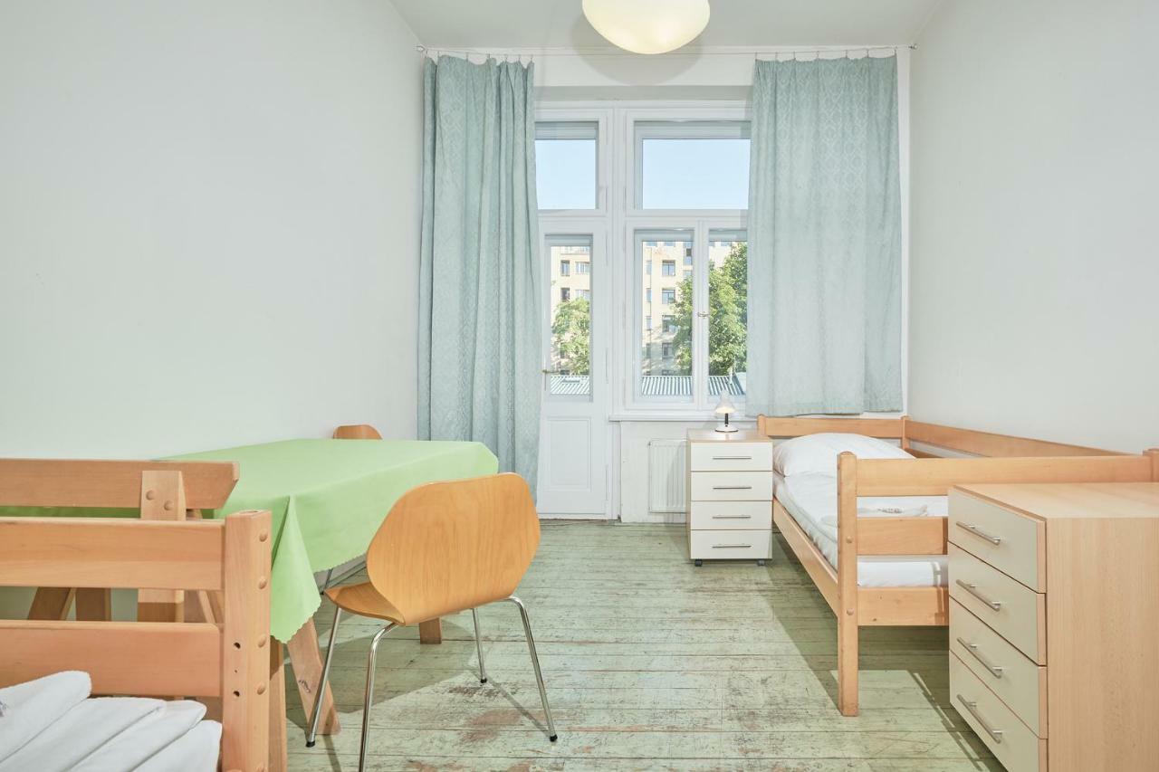 פראג Hostel Mikolase Alse מראה חיצוני תמונה
